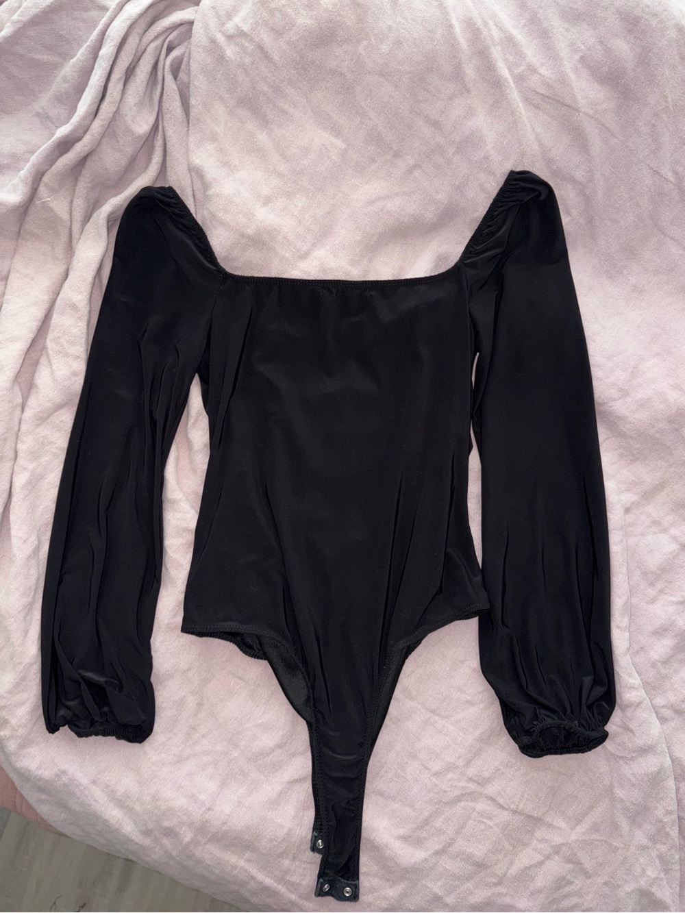 21 Saints Ruched, Long-sleeve Bodysuit - Picture 3 of 4